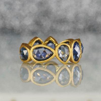 High karat, 18kt and 22 kt gold jewelry in totally unique styles, rings, pendants, anything you want.