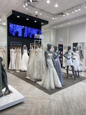 David's Bridal Schaumburg IL