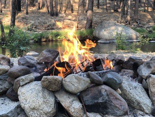 Wagner's Mammoth Pool Resort: Cafe