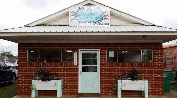 Hairloom Salon and Boutique