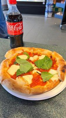 Margherita pizza
