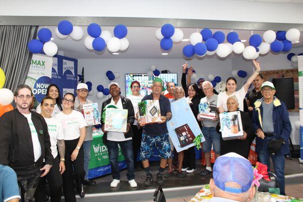 All of our winners hosted by VidaMax Medical Centers.