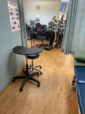 Exam room at Beck & Cale