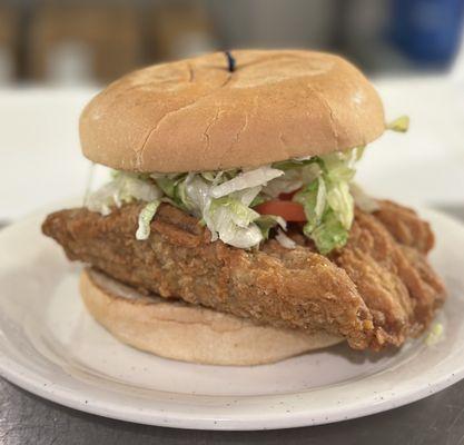 Cary’s Grill & Bar