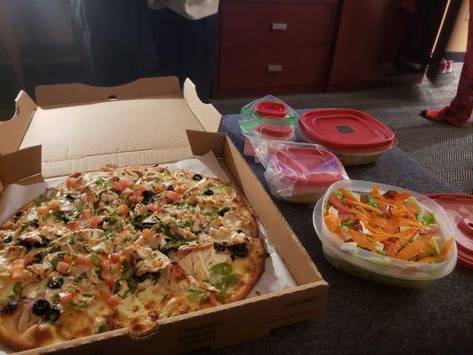 Made my own salads to go with our yummy pizza! Thumbs up!