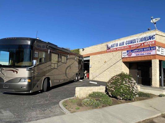 One Stop Auto Air Conditioning & Electrical