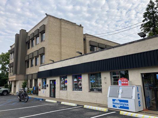 South Hills Market & Beer