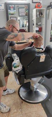 County Line Barber Shop