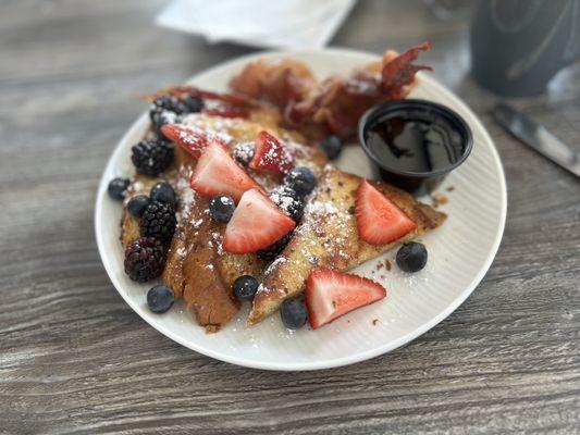 Hook & Vine - Kitchen and Bar