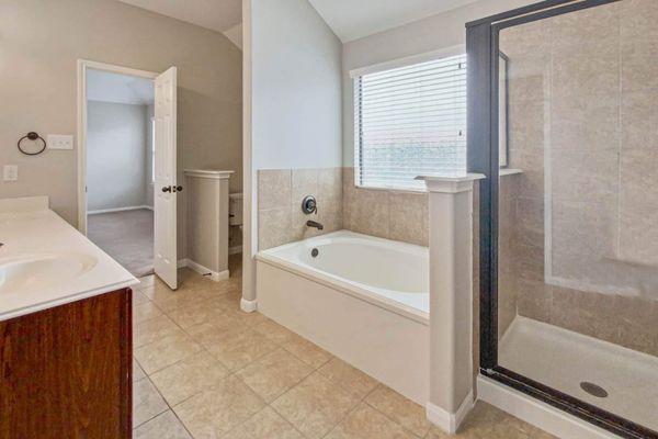 Yamileth Cleaning Solutions