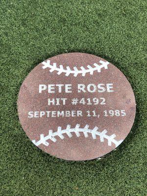 Pete Rose Hit #4192 Marker