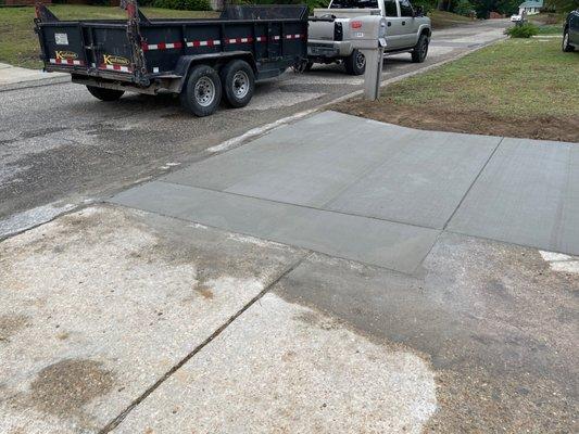 Riverside Landscape Supply