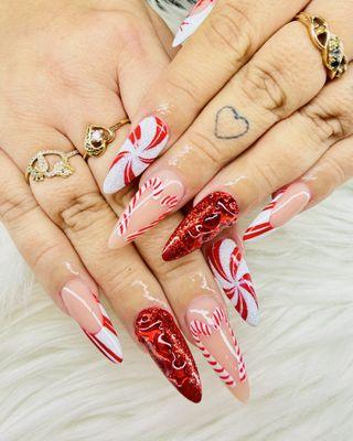 House of Hue Nails & Spa