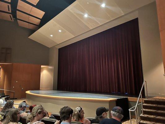 Northeast Lakeview College