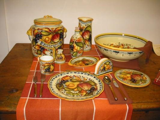 Handpainted Ceramics from Montelupo in Tuscany!