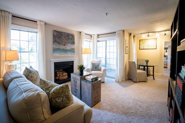 Kinstone Columns Drive