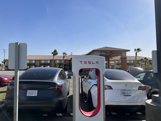 Tesla Supercharger - Ehrenberg