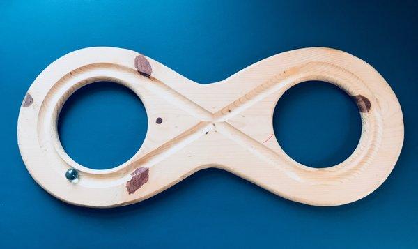 Infinity 8 Board for eye tracking, proprioceptive exercises and gross motor control