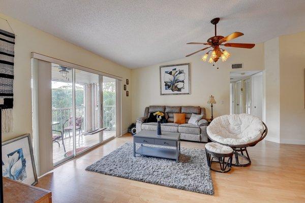 Katy Moraskie - Coldwell Banker Realty