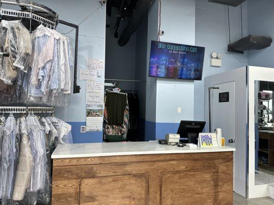 Greenpoint Landing Cleaners