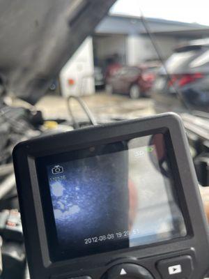 Diagnosing internal engine issues without disassembly with our advanced diagnostic equipment.