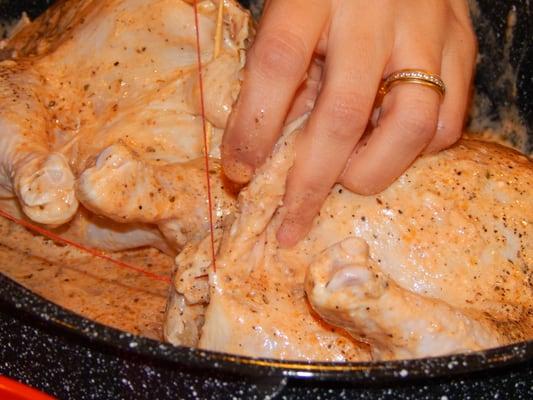 Different ways of trussing chicken