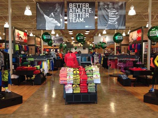 DICK'S Sporting Goods