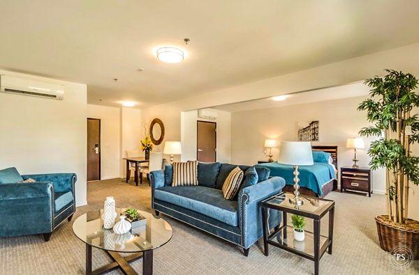 AvantGarde Senior Living & Memory Care | Tarzana