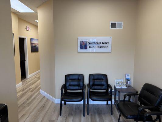 Northeast Knee and Joint Institute