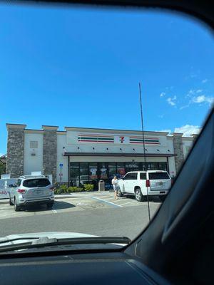 7-Eleven