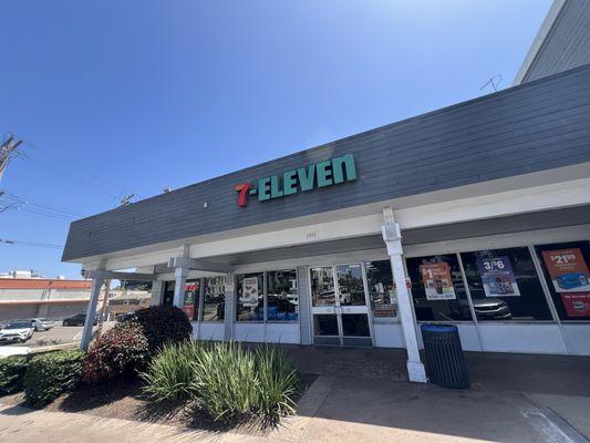7-Eleven