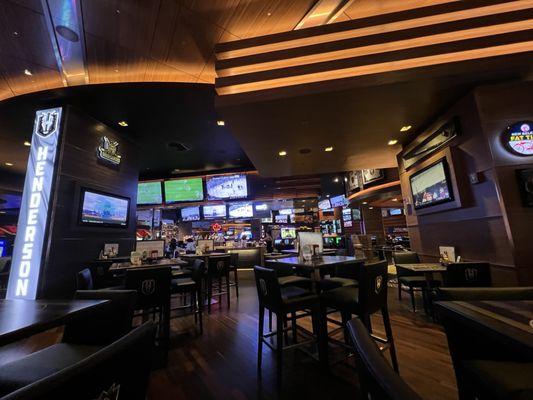 Knight Time Hockey Bar