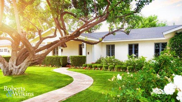 Roberts & Wilkins Realtors