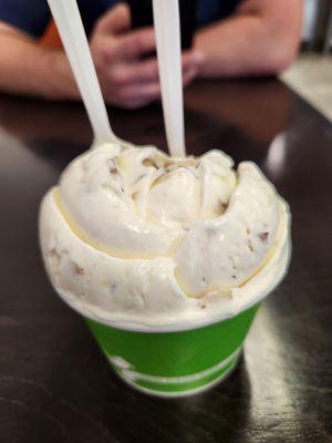 Almond Liqueur with Ferrero Rocher at the bottom