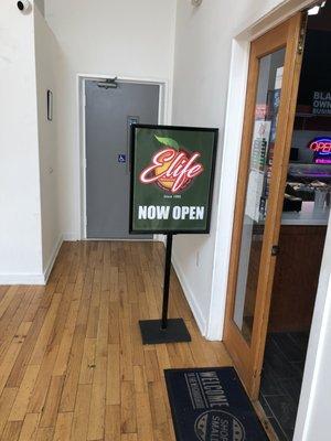 ELife Restaurant Anacostia