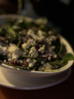 Beet & goat cheese salad