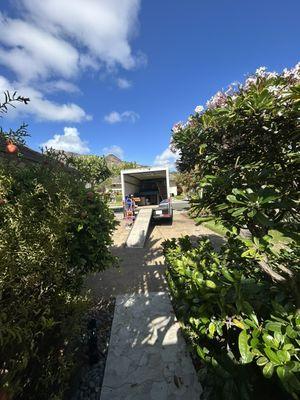 Beautiful Hawaii Kai home, quick move from one house to another for our stager Nicki. If you look closely you can see some guava fruit