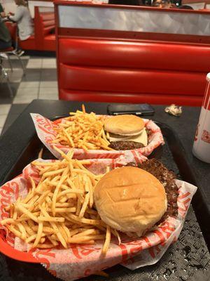 Freddy's Frozen Custard & Steakburgers