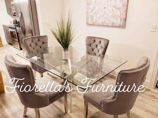 Fiorella's Furniture