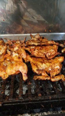 Pollos Asados Lore