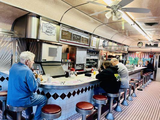 Arnold’s Wayside Diner