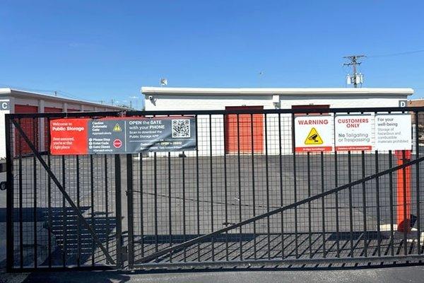 Public Storage