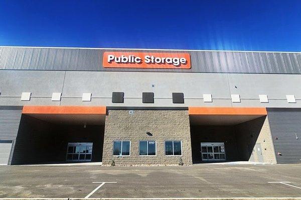 Public Storage