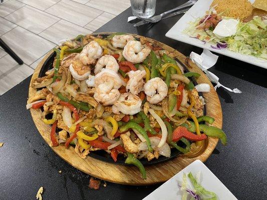 Shrimp and Pork Fajitas