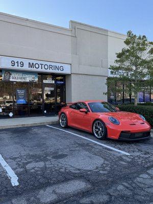 Porsche GT3 in for a Uniden R9w