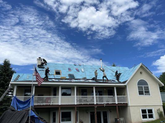 Hard working crew on the roof!