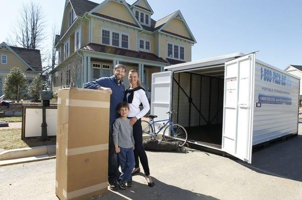 1-800-PACK-RAT is the simplest way to move or store your stuff in the Lexington area.