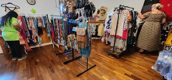 Happy Shoppers in the front room,we also have booths in the other room!