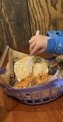 Kids spaghetti and homemade bread
