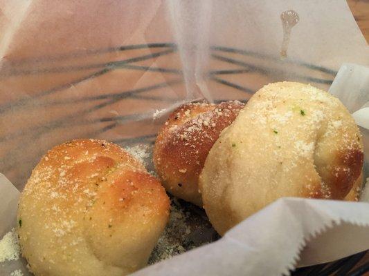 Garlic knots
